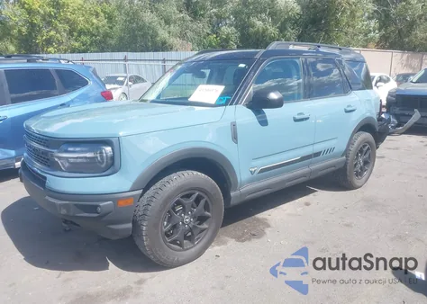 2021 Ford Bronco Sport First Edition z USA, uszkodzony, nr VIN 3FMCR9F9XMRA13126